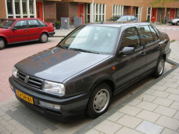 Volkswagen Vento 2.0 GL