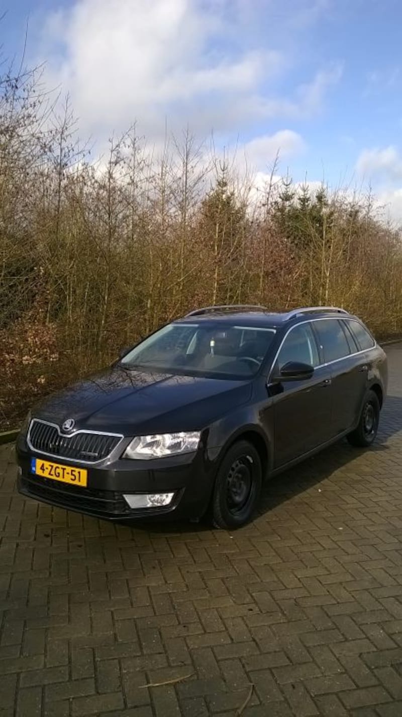 Skoda Octavia Combi 1.6 TDI 110pk Greenline Businessline (2014)