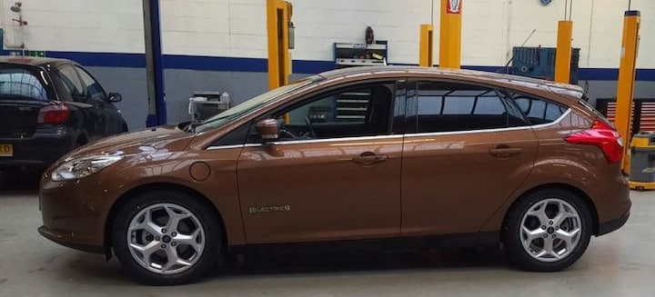 Ford Focus Electric (2013)