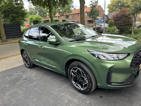 Ford Kuga 2.5 PHEV ST-Line