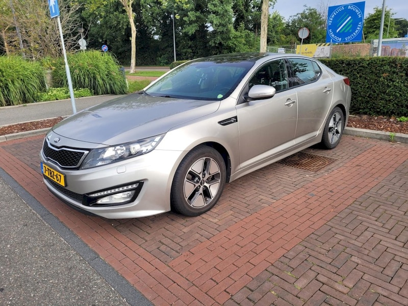Kia Optima 2.0 CVVT Hybrid Plus Pack (2013)