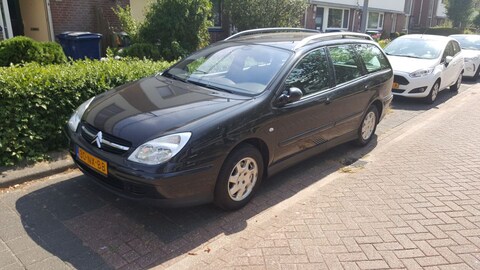 Citroën C5 Break 2.0 16V Différence