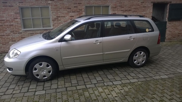 Toyota Corolla Wagon 1.4 D4-D Linea Terra (2005)