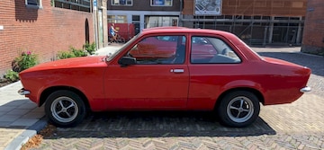 Opel Kadett (1977)