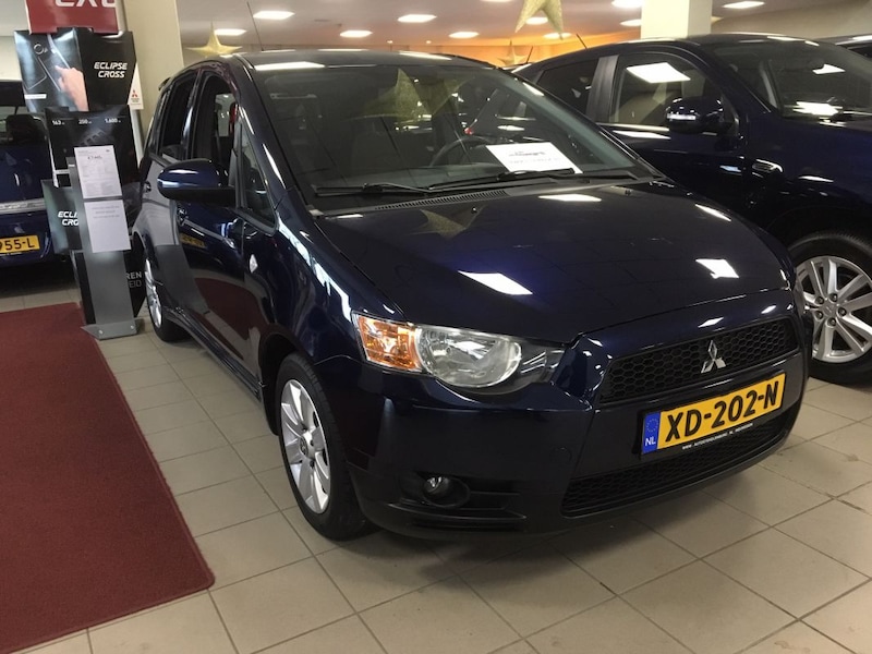 Mitsubishi Colt CZ5 1.3 Edition Two (2011)