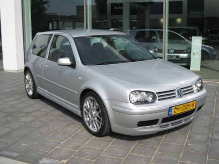 Volkswagen Golf 1.8 5V Turbo GTI Edition (2002)