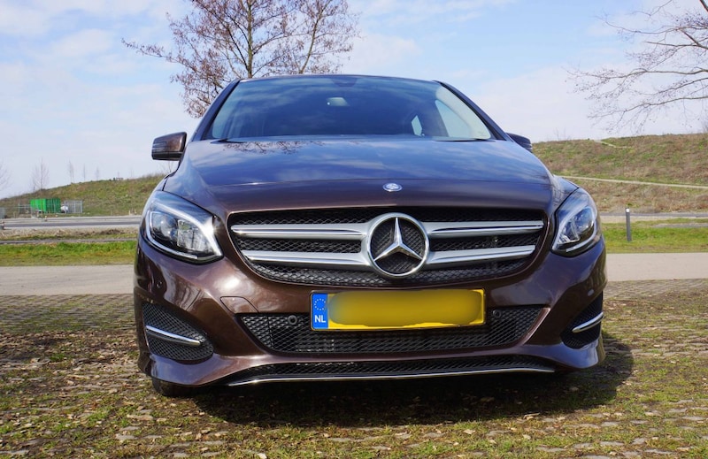 Mercedes-Benz B 180 Ambition (2016)