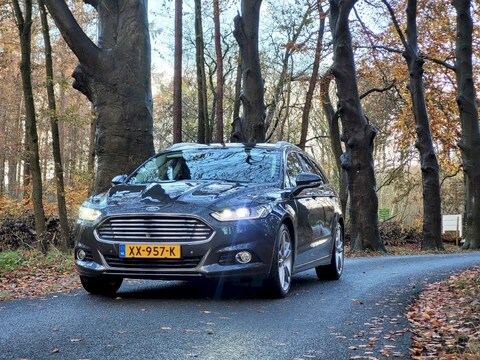 Ford Mondeo Wagon 2.0 EcoBoost 240pk Vignale (2015)