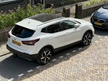 Nissan Qashqai DIG-T 140 Design Edition (2021)