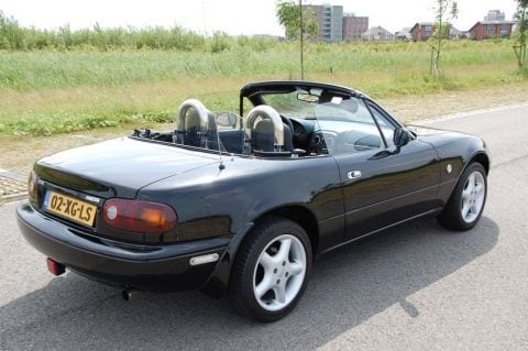 Mazda MX-5 1.6i (1995)