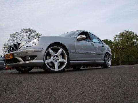 Mercedes-Benz C 32 AMG (2001)