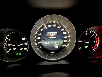 Mercedes-Benz E 220 BlueTEC (2015)