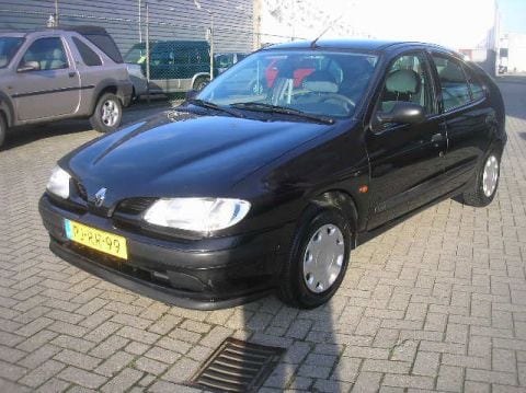 Renault Mégane RL 1.4e (1996)