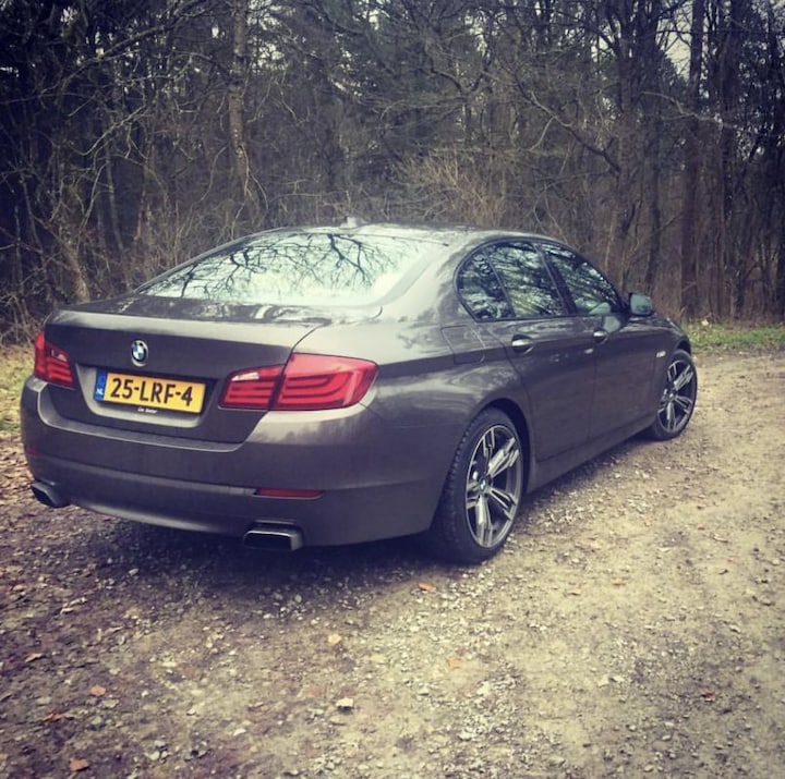 BMW 550i High Executive (2010)