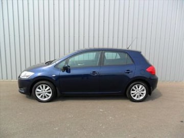 Toyota Auris 1.6 16v VVT-i Luna (2007)