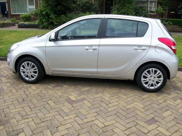 Hyundai i20 1.25 i-Motion (2011)