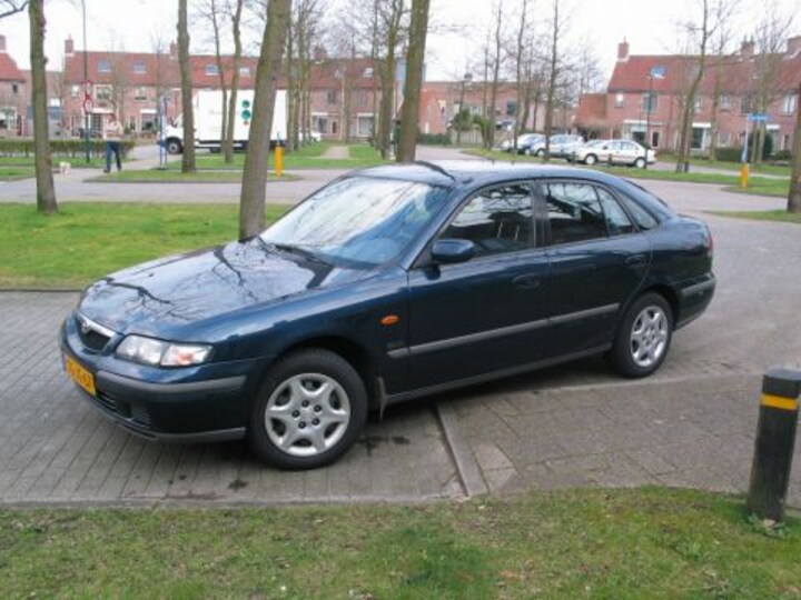 Mazda 626 1.8i GLX