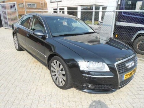 Audi A8 3.7 quattro Pro Line (2004)