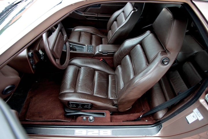 Porsche 928 S