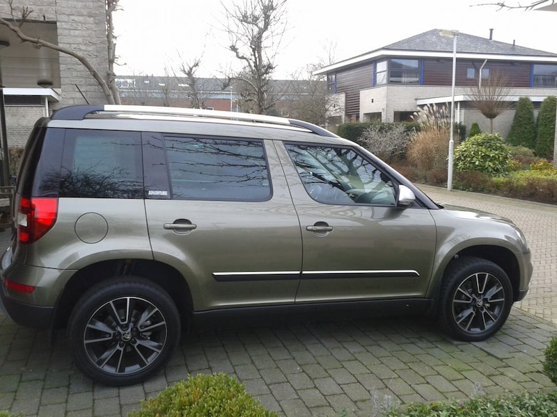 Skoda Yeti 1.4 TSI Ambition (2015)