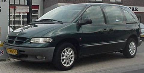 Chrysler Voyager 2.4i 16V SE Luxe (1999)