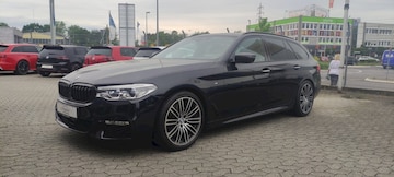 BMW 540i xDrive Touring (2018)