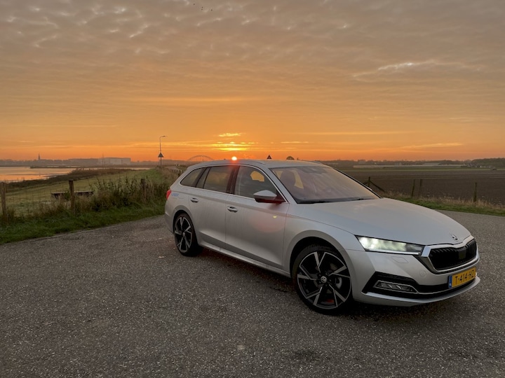 Skoda Octavia Combi 1.5 TSI e-TEC Business Edition Plus (2023)