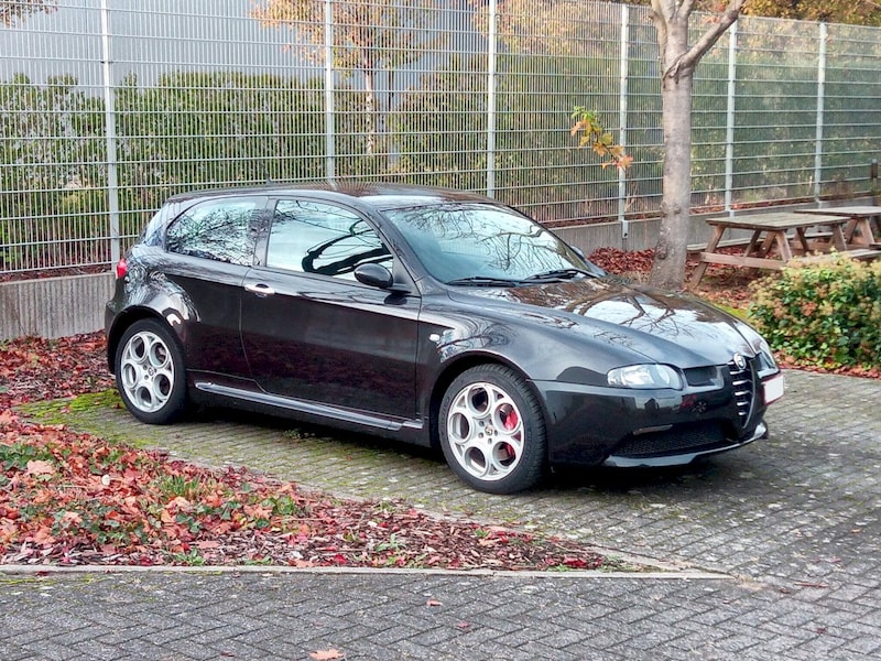 Alfa Romeo 147 GTA 3.2 24v - Jac & Co