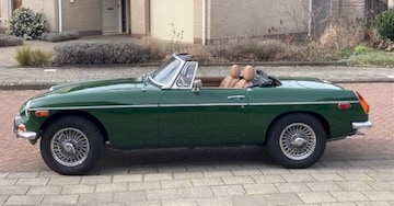 MG B (1977)