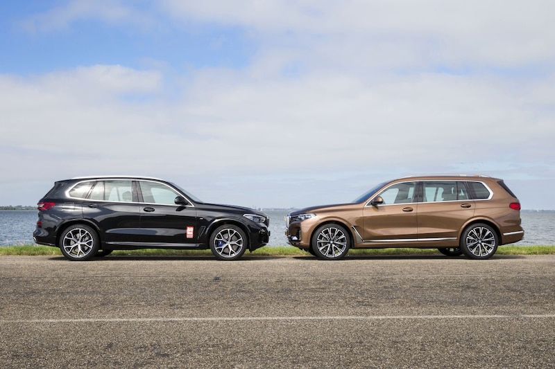 BMW X5 Vs. BMW X7 - Vergelijkende Test - AutoWeek