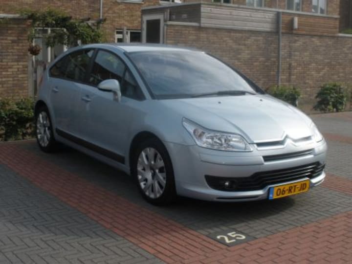 Citroën C4 1.6 16V VTR+