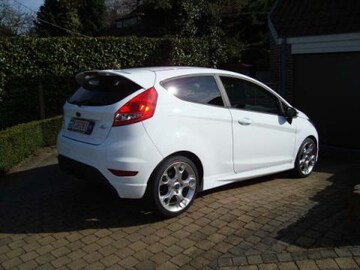 Ford Fiesta 1.6 Sport (2009)