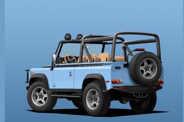 Twisted Nas-E Land Rover Defender