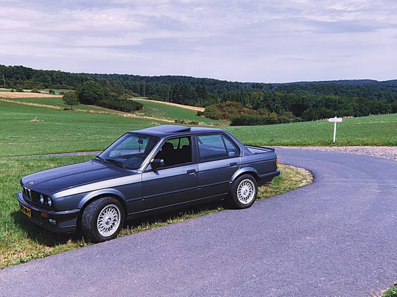 BMW 325e (1986)