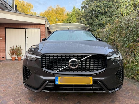 Volvo XC60 T6 Plug-in Hybrid AWD Plus