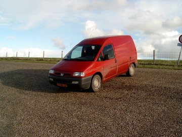 Peugeot Expert 230c 2.0 HDI 80kw (2003)