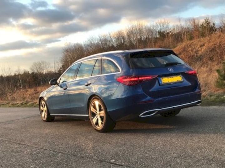 Mercedes-Benz C 200 Estate Luxury Line (2021)