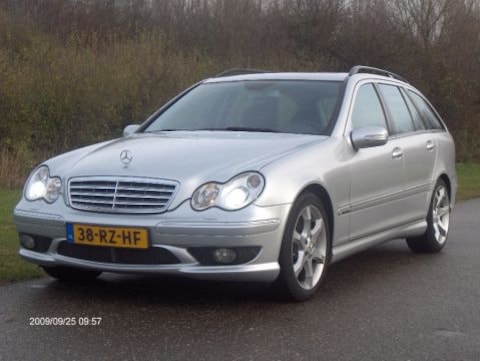 Mercedes-Benz C 320 CDI Avantgarde Combi (2005)