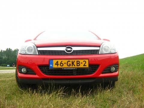 Opel Astra GTC 1.7 CDTi 110pk Cosmo (2008)