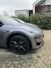 Tesla Model Y Performance AWD (2025)