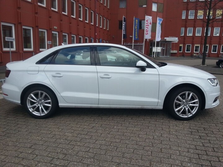 Audi A3 Limousine 2.0 TDI Ambiente Pro Line + (2014)