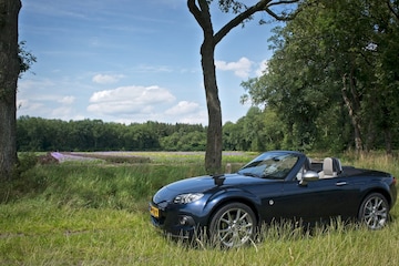 Mazda MX-5 1.8 Silver Edition (2014)