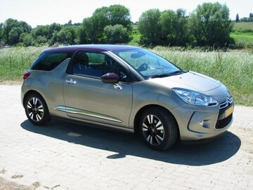 Citroën DS3 e-HDi 90 So Chic (2011)