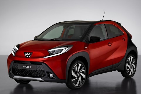 Toyota Aygo X 1.0 VVT-i play