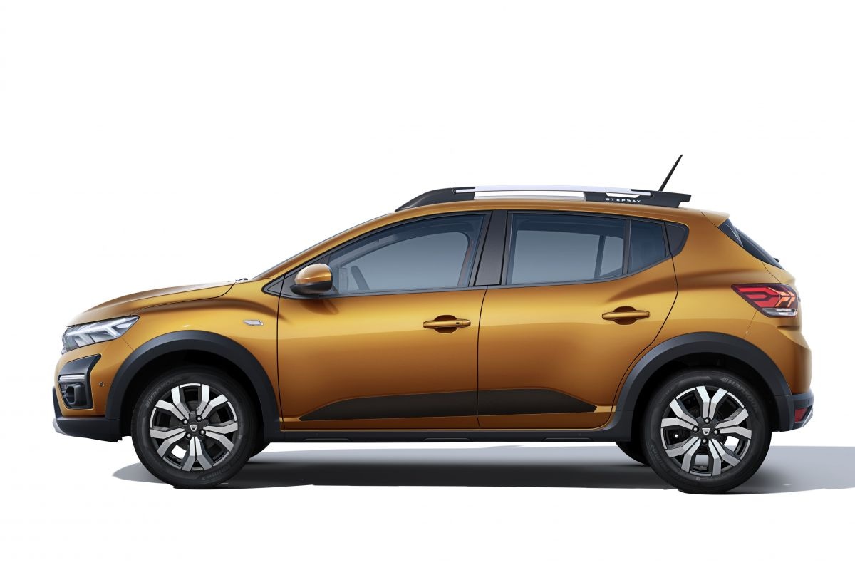 Niken Dacia Sandero Niken Kromlu Cam Rüzgarlığı 4lü Set 2013 2020