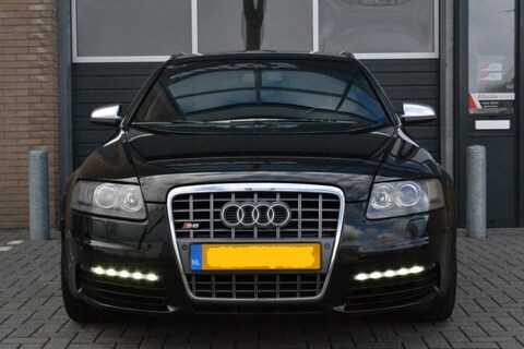 Audi S6 Avant 5.2 FSI quattro