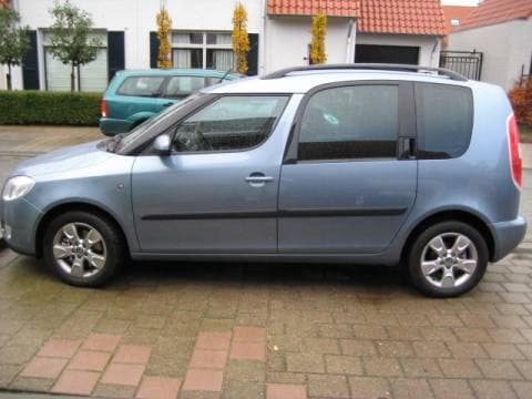 Skoda Roomster 1.6 16V Attractive Business (2008)