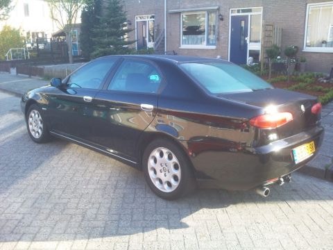 Alfa Romeo 166 2.0 T.Spark (2000)