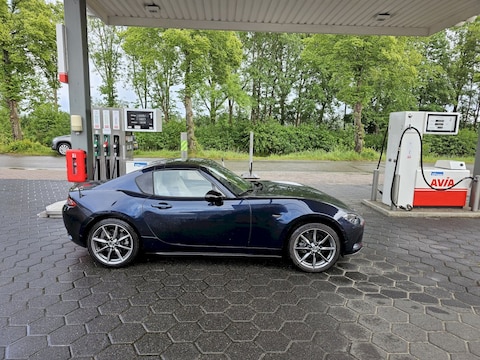Mazda MX-5 RF SkyActiv-G 184