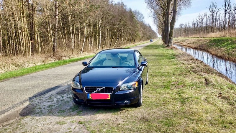 Volvo C70 2.4i Summum (2006)
